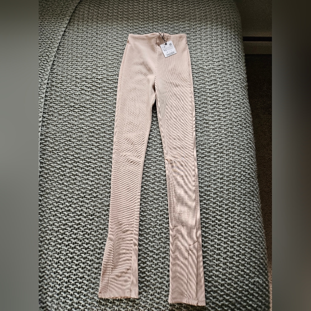 NWT Zara Split Hem Flare Ribbed Leggings, XS